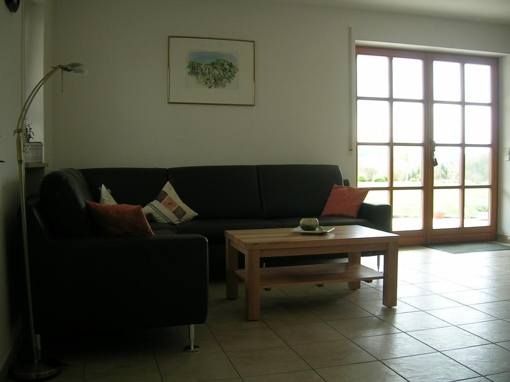 Ferienwohnung Familie Sinn พัพเพนไฮม์ ภายนอก รูปภาพ